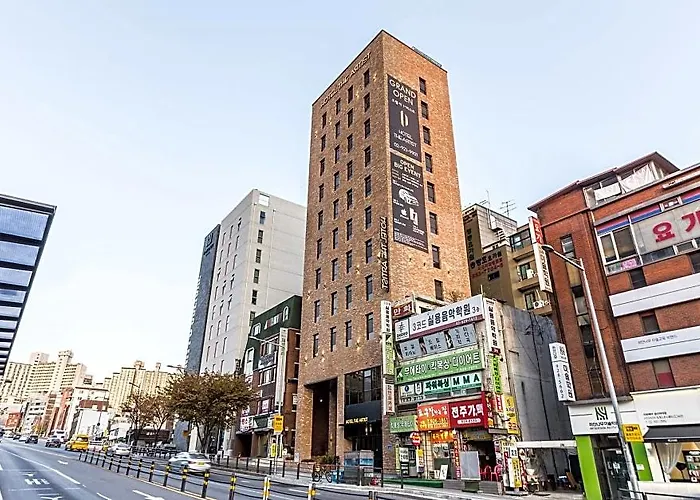 东大门艺术酒店 2*
