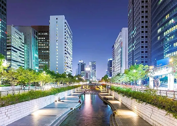The Artist Dongdaemun Hotel 2*